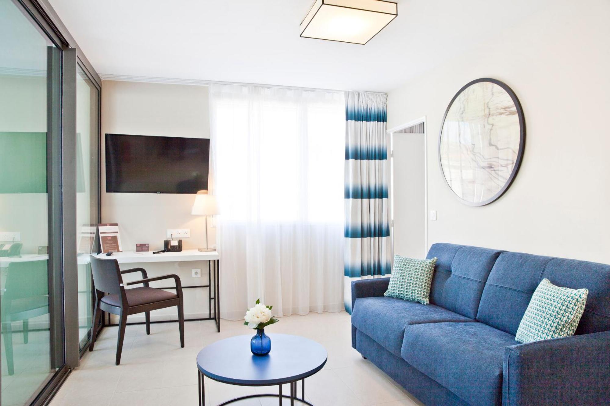 Executive Apartment