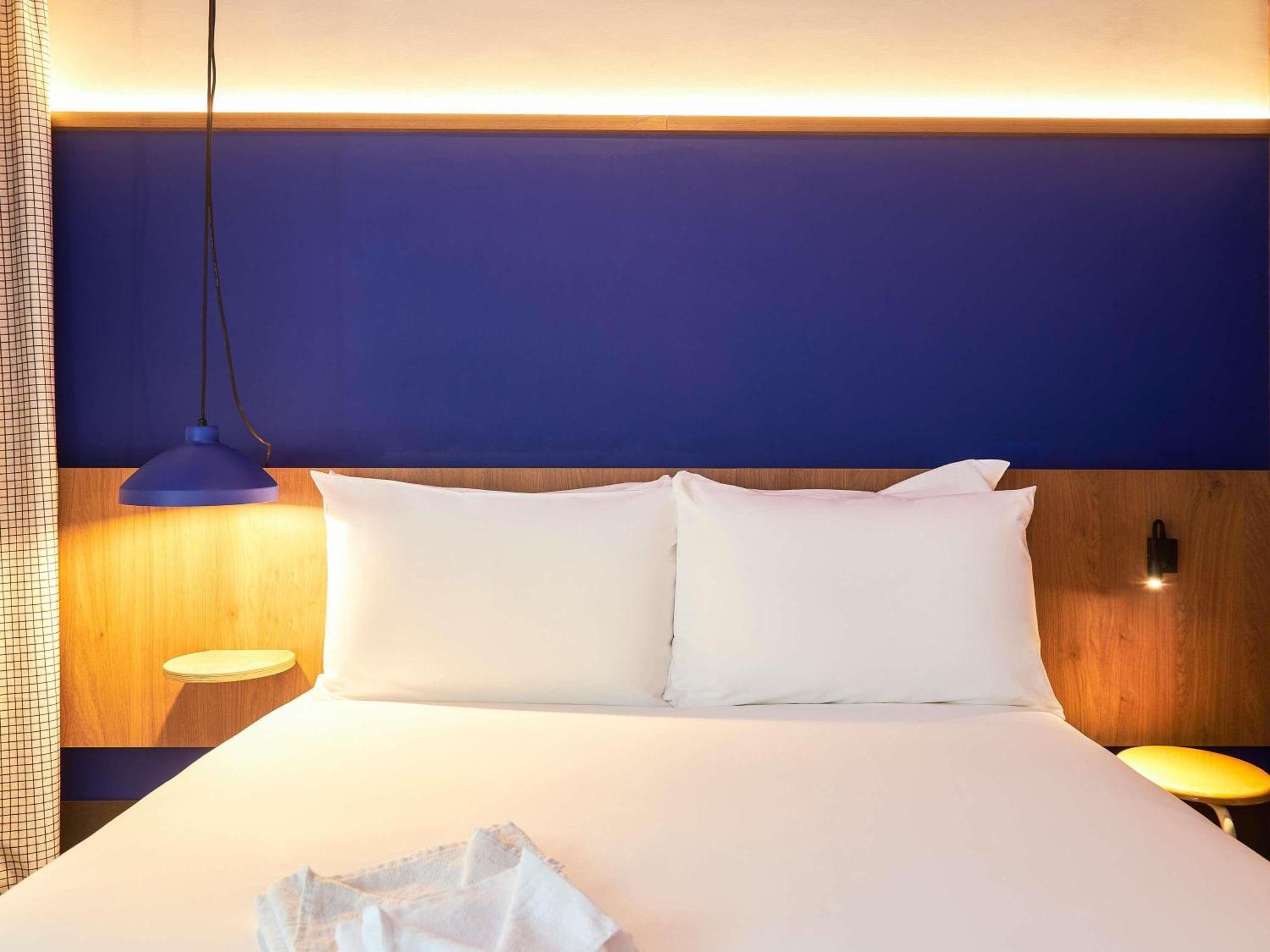 Pop Terrace Room – 1 Double Bed