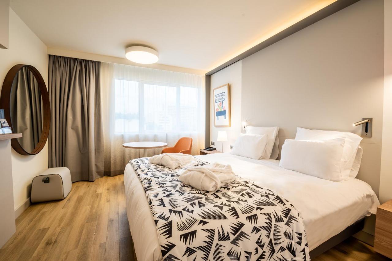 Superior King Room,743989825:JPEG