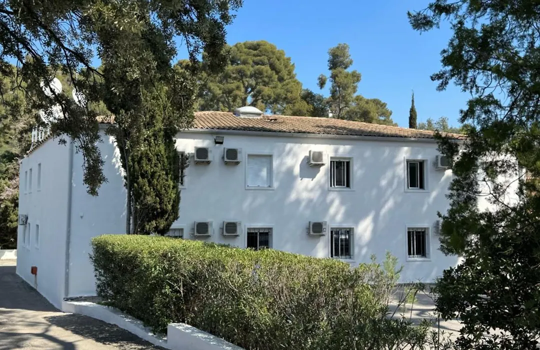 Hotel Du Rocher-1