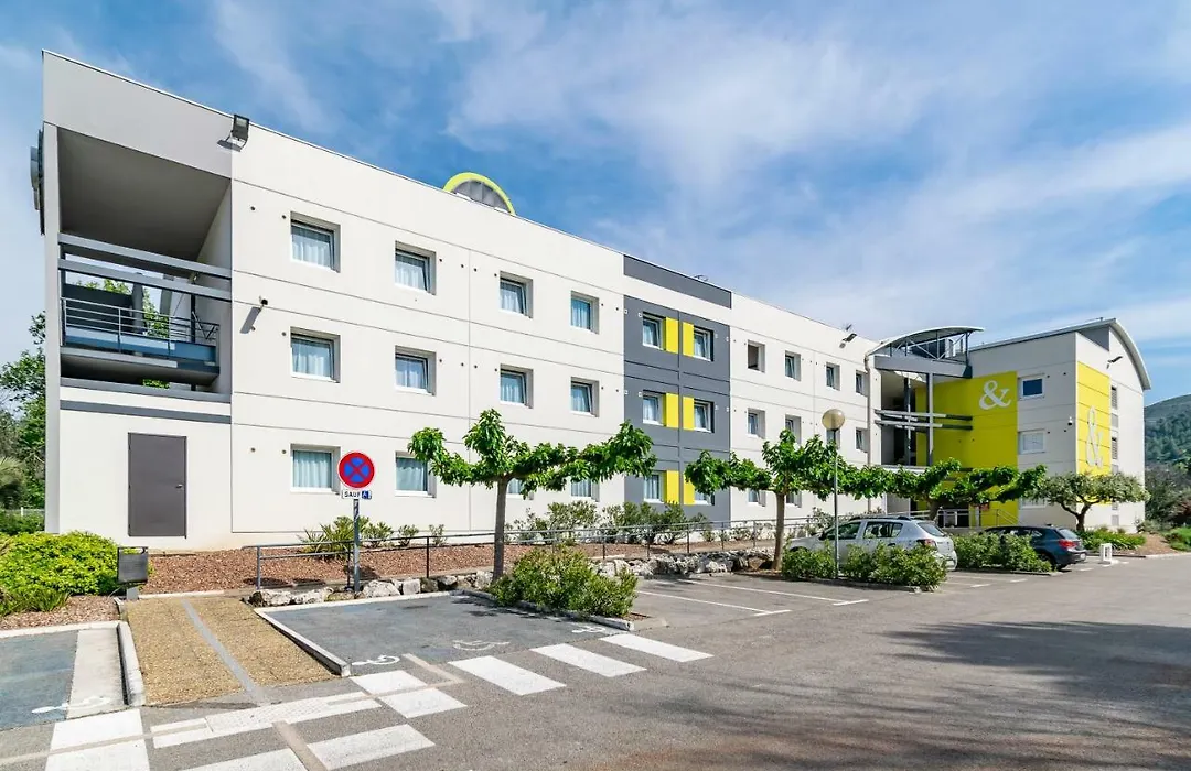 B&B HOTEL Marseille La Valentine-1