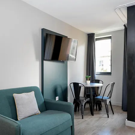 Staycity Aparthotels Marseille Centre Vieux Port-2