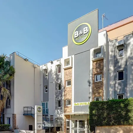 B&B HOTEL Marseille Parc Chanot-3