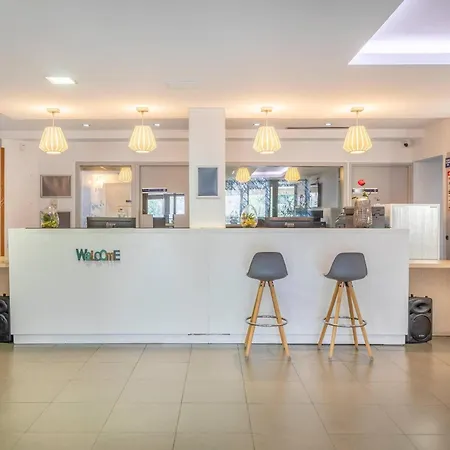 Zenitude Hotel-Residences Marseille Prado-3