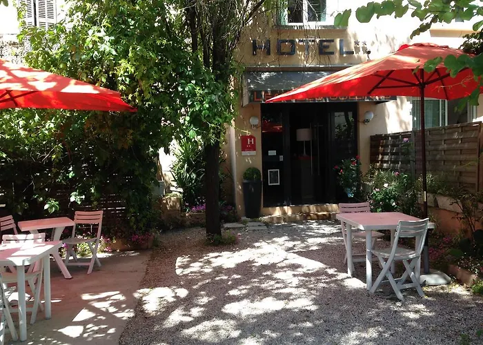 Hotel L'Eau Des Collines