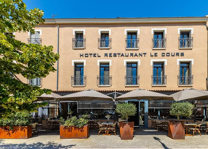 Logis Hotel Restaurant Le Cours